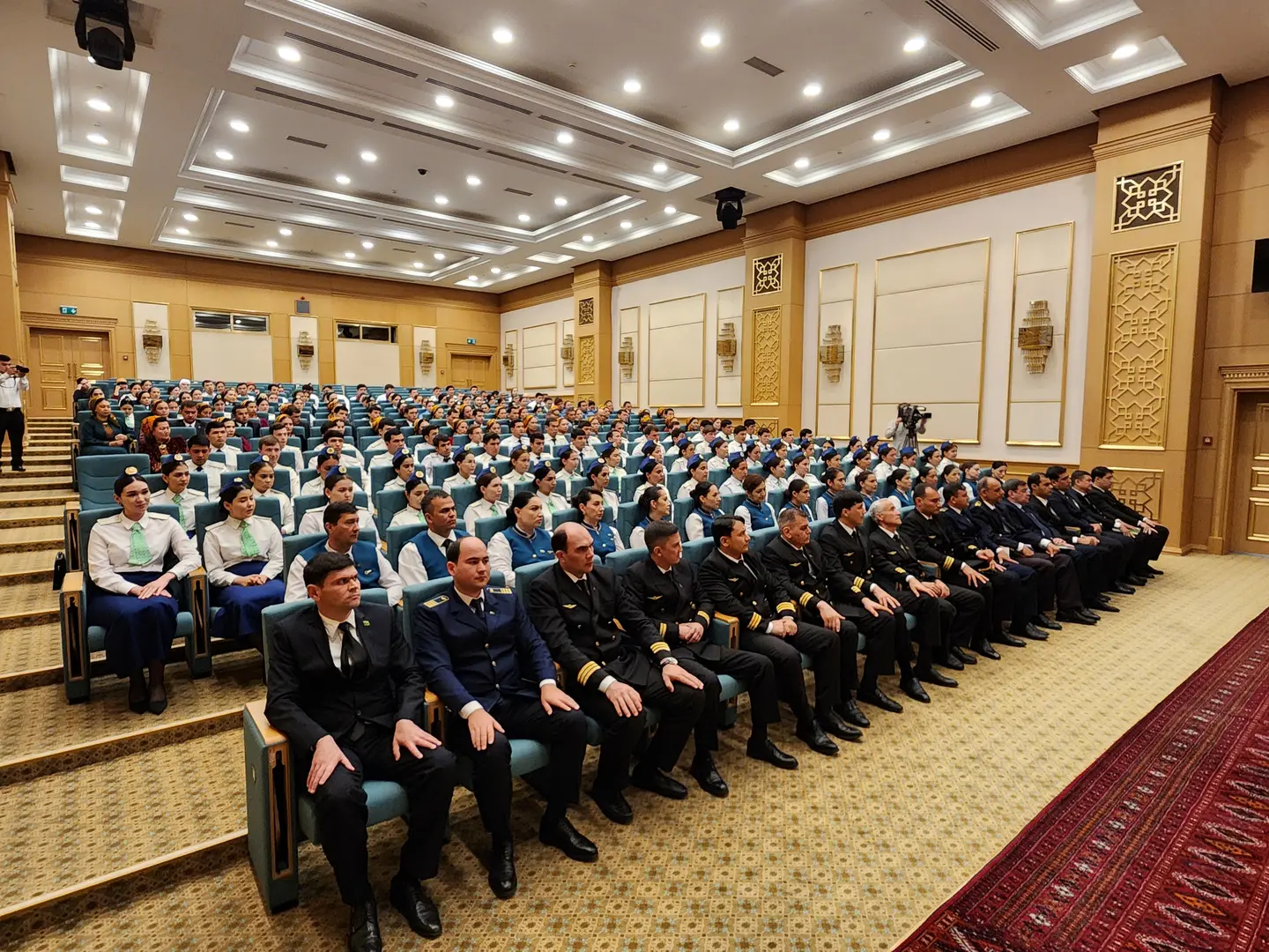 Image for Türkmenistanyň Kärdeşler arkalaşyklarynyň Tertipnamalaýyn wezipelerini berjaý etmek, Türkmenistanyň zähmet kanunçylygynyň tutýan orny we ähmiýeti barada, şeýle hem "Zähmeti goramak-sagdyn we howpsuz iş şertleriniň girewidir" atly geçirilen okuw maslahaty.